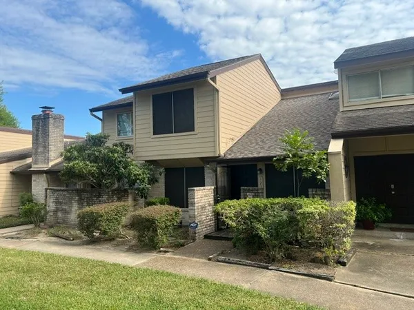 $1,495 | 12345 South Dairy Ashford Road, Unit 2345, Houston, TX 77099