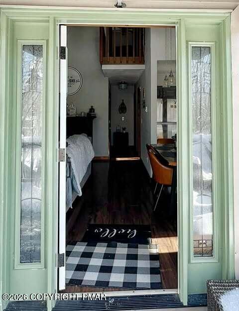 4309 Winchester Way Bushkill, PA 18324 - Photo 4 of 56 a living room with a walk in closet and living room