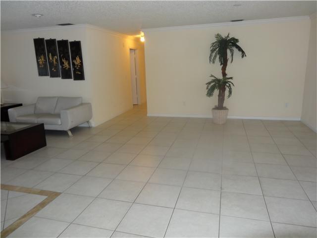 10740 Emperor Street Boca Raton, FL 33428 - Photo 4 of 20 Additional Photo