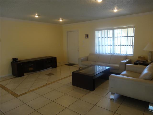 10740 Emperor Street Boca Raton, FL 33428 - Photo 5 of 20 Additional Photo