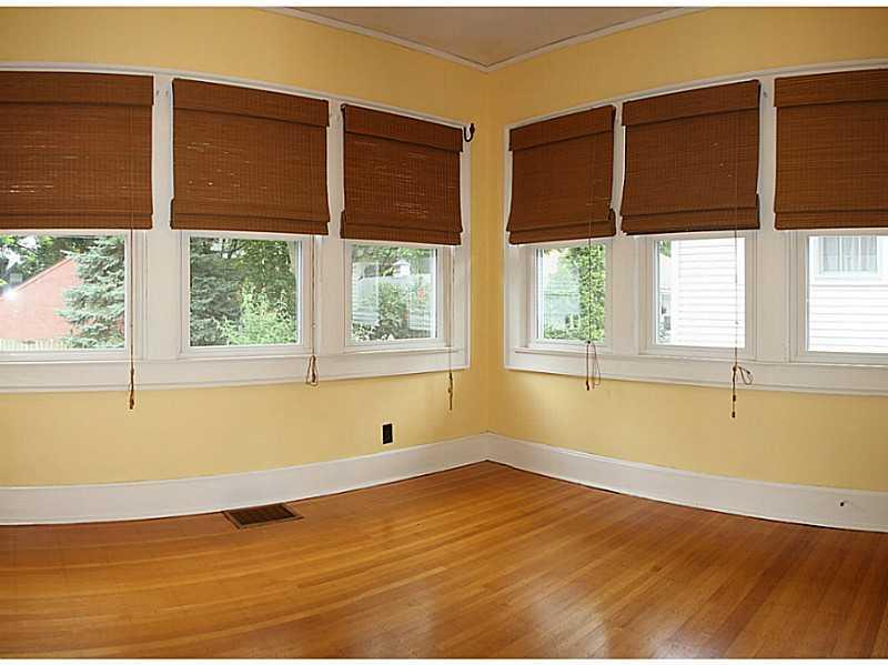 425 Poplar Road Indianapolis, IN 46219 - Photo 12 of 24 Gallery Image 12
