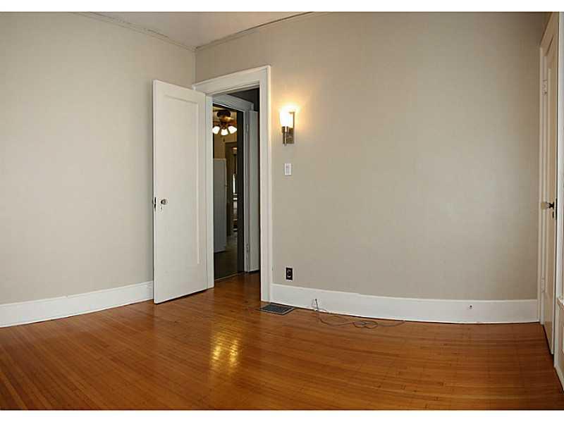 425 Poplar Road Indianapolis, IN 46219 - Photo 15 of 24 Gallery Image 15