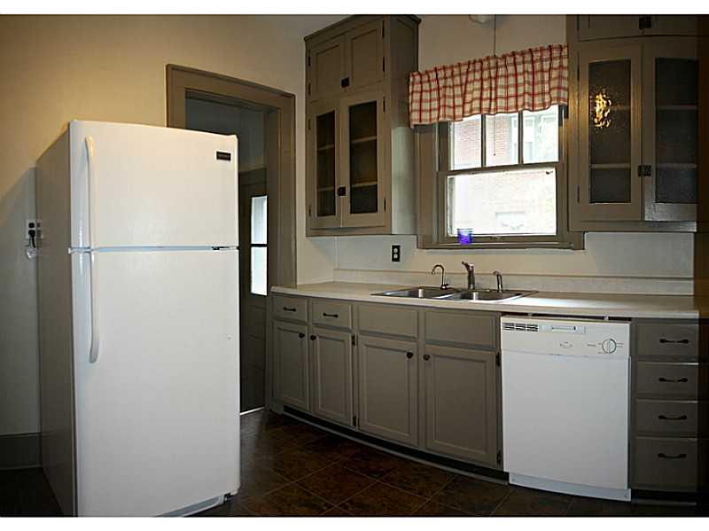 425 Poplar Road Indianapolis, IN 46219 - Photo 10 of 24 Gallery Image 10