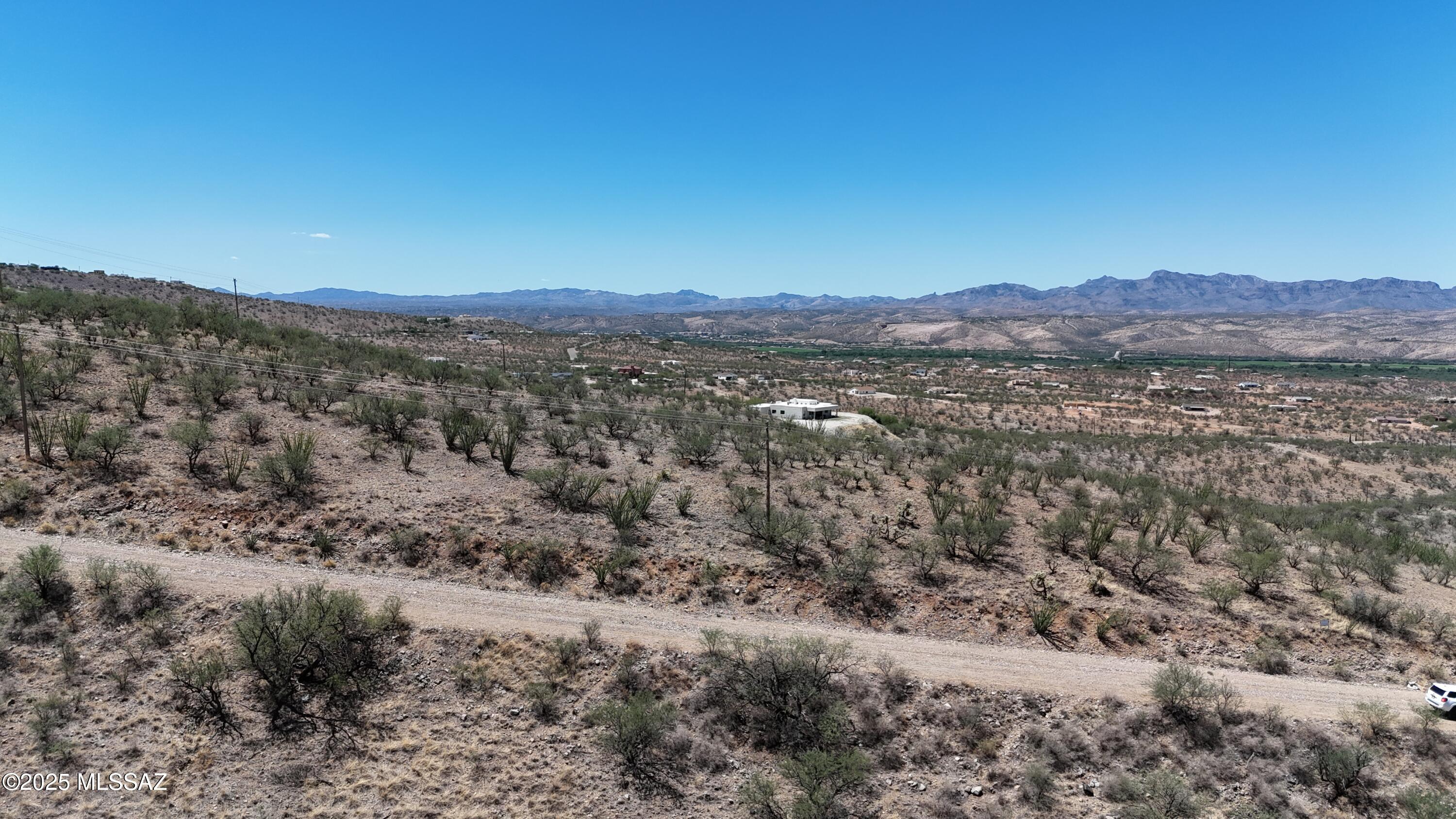 1755 Ruta Caravela, Unit 60 Rio Rico, AZ 85648 - Photo 2 of 11