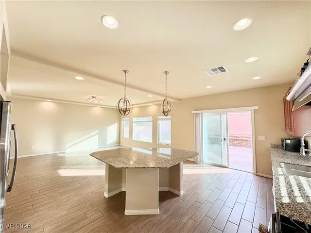 $2,190 | 6559 Austin Hope Avenue, Las Vegas, NV 89118