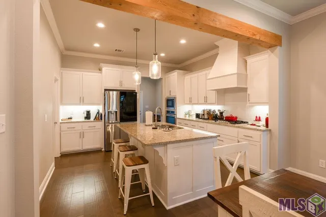 $330,000 | 172 Royal Oak Blvd., Thibodaux, LA 70301