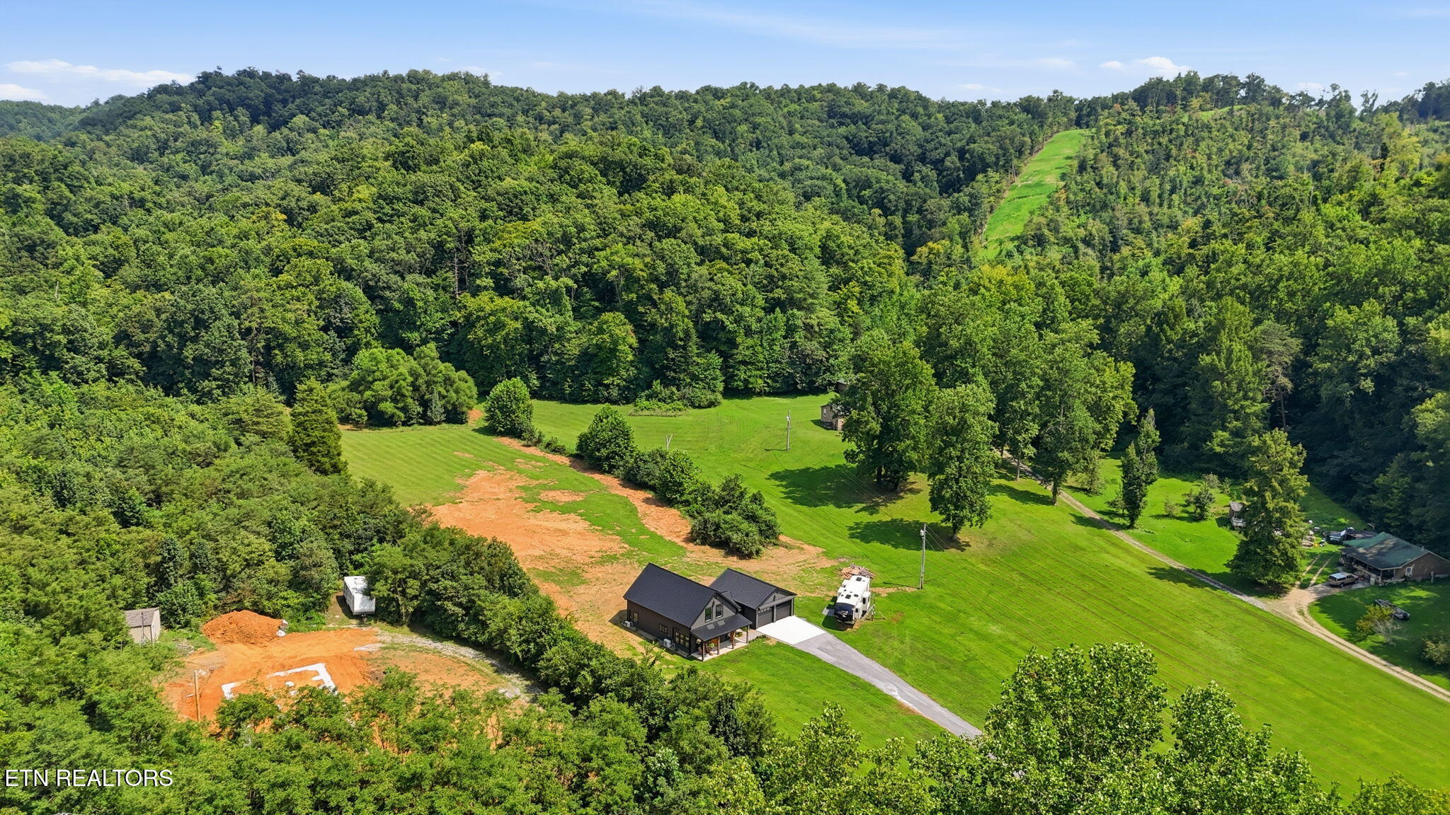 153 Lancer Road Harriman, TN 37748 - Photo 46 of 57 3-web-or-mls-001_DJI_20260807152526_0004