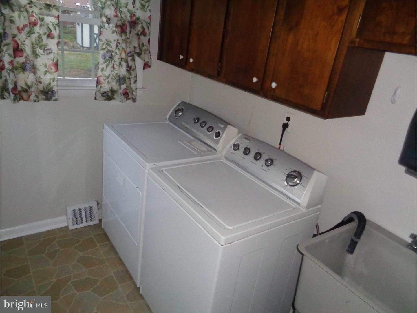 217 Crestview Road Hatboro, PA 19040 - Photo 6 of 22 Gallery Image 6