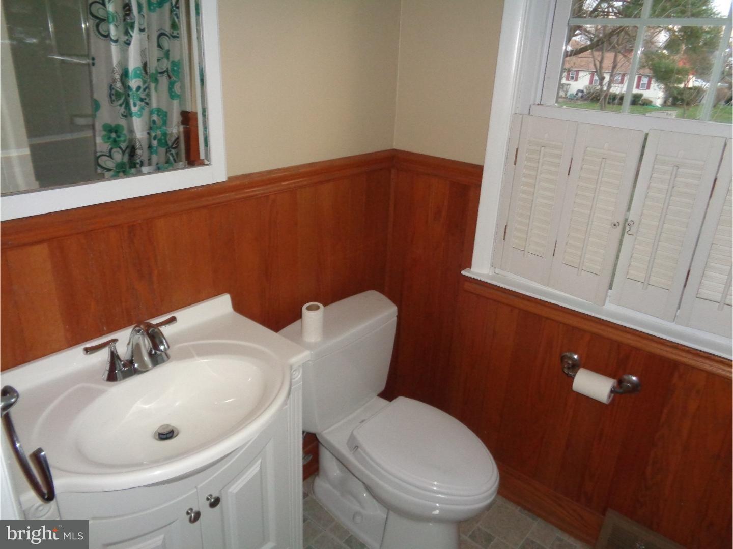 217 Crestview Road Hatboro, PA 19040 - Photo 10 of 22 Gallery Image 10