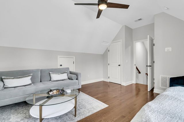 $1,300,000 | 3224 Hatchway Drive, Mount Pleasant, SC 29466