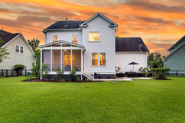 $1,300,000 | 3224 Hatchway Drive, Mount Pleasant, SC 29466