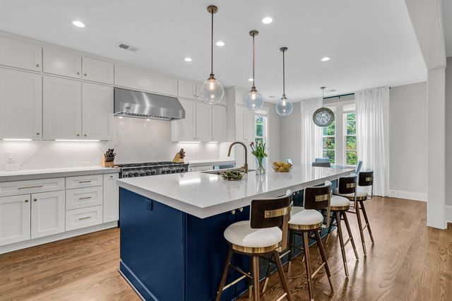 $1,300,000 | 3224 Hatchway Drive, Mount Pleasant, SC 29466