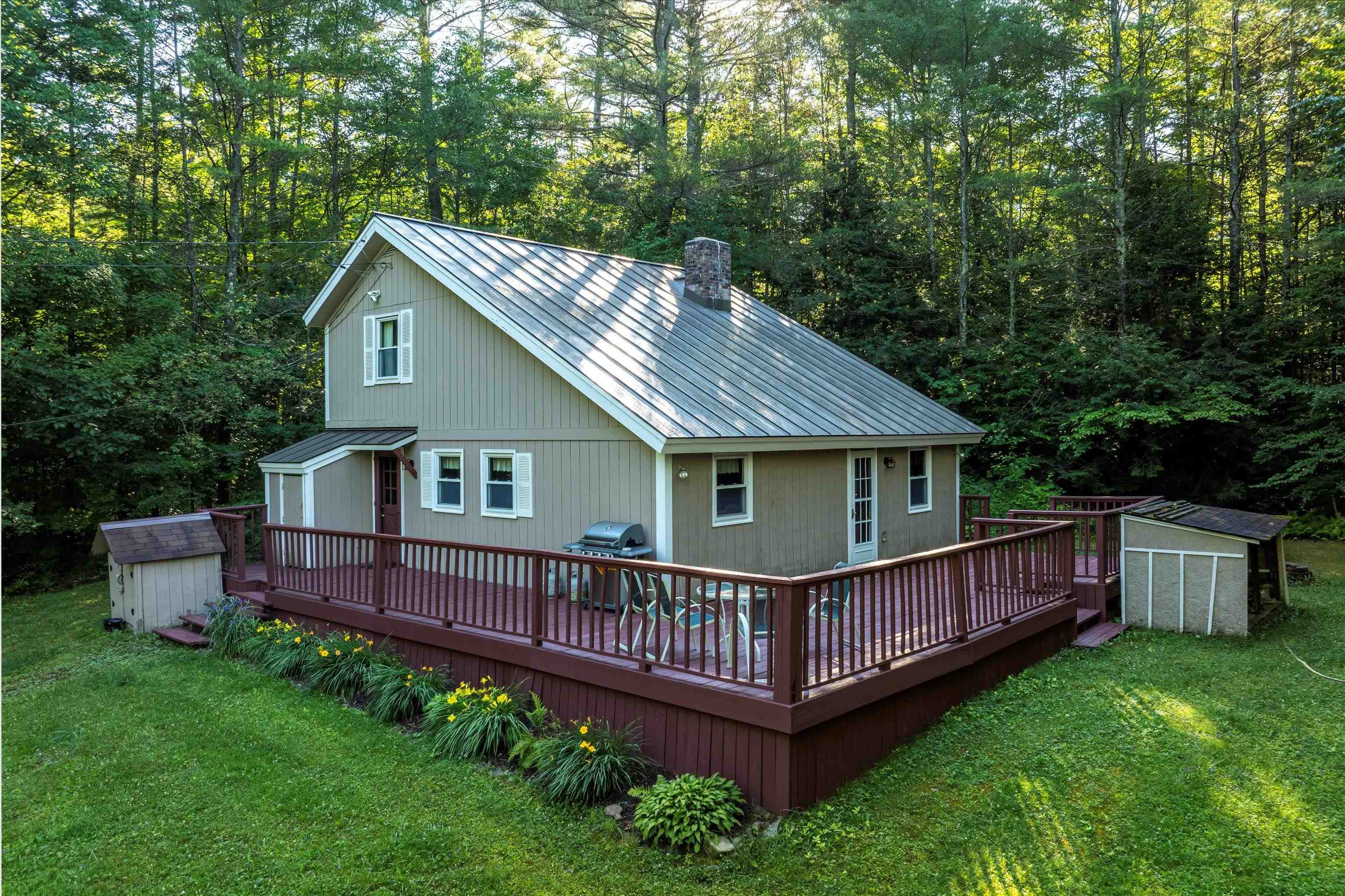 559 Pratt Bridge Road Jamaica, VT 05343 - Photo 1 of 39 Gallery Image 1