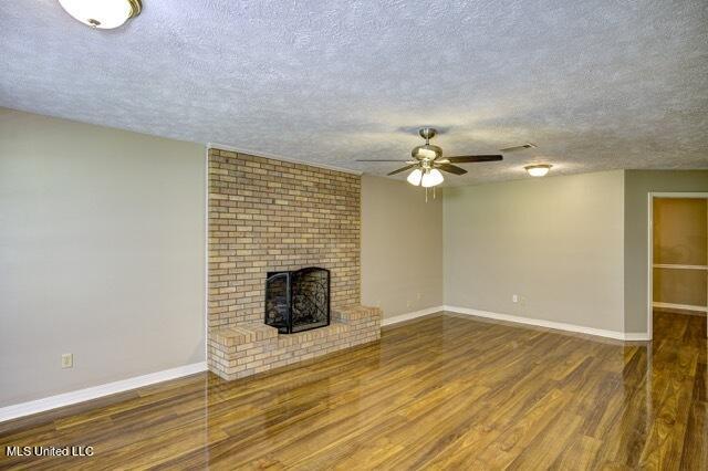 320 Burnt House Road Vicksburg, MS 39180 - Photo 56 of 64 Living Room 1
