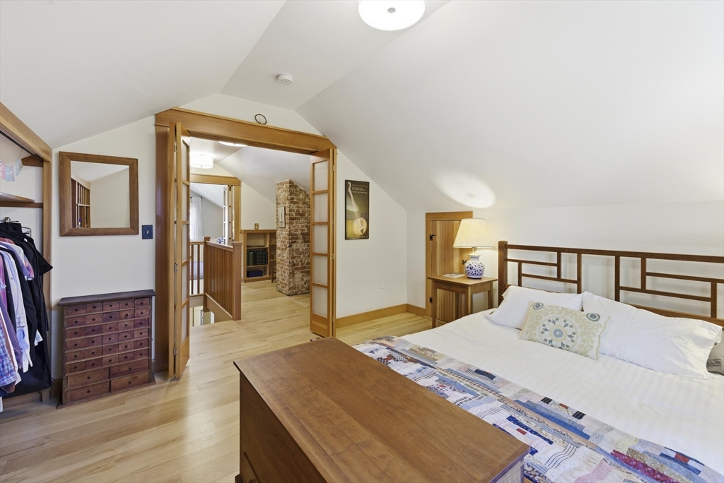 35 Rust Avenue Northampton, MA 01060 - Photo 28 of 39