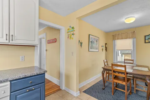 $539,000 | 22 1/2 I Street, Hampton, NH 03842