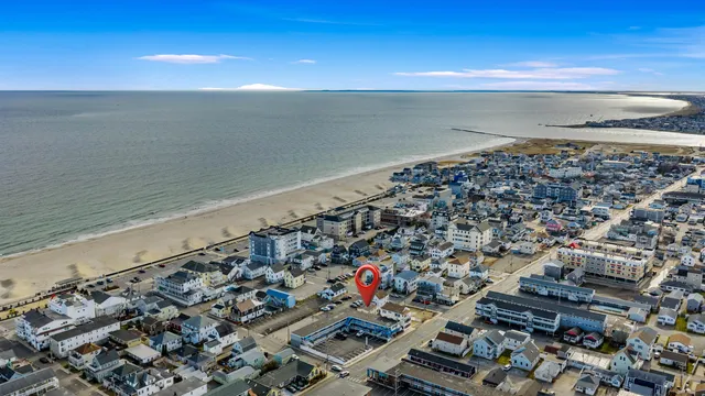 $539,000 | 22 1/2 I Street, Hampton, NH 03842