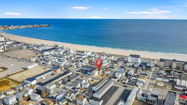 $539,000 | 22 1/2 I Street, Hampton, NH 03842