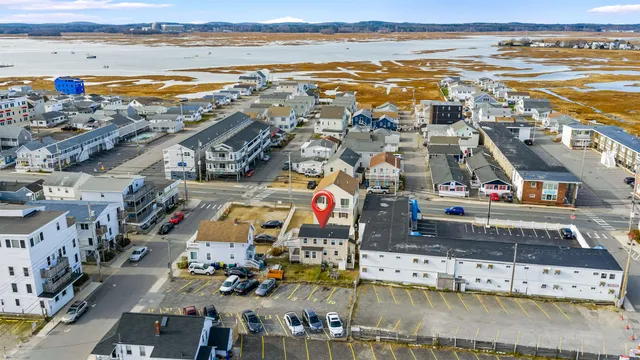 $539,000 | 22 1/2 I Street, Hampton, NH 03842