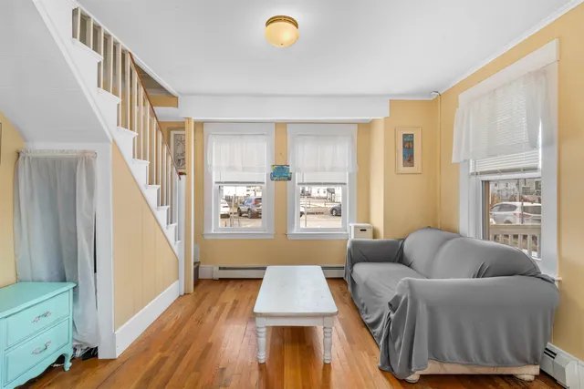 $539,000 | 22 1/2 I Street, Hampton, NH 03842