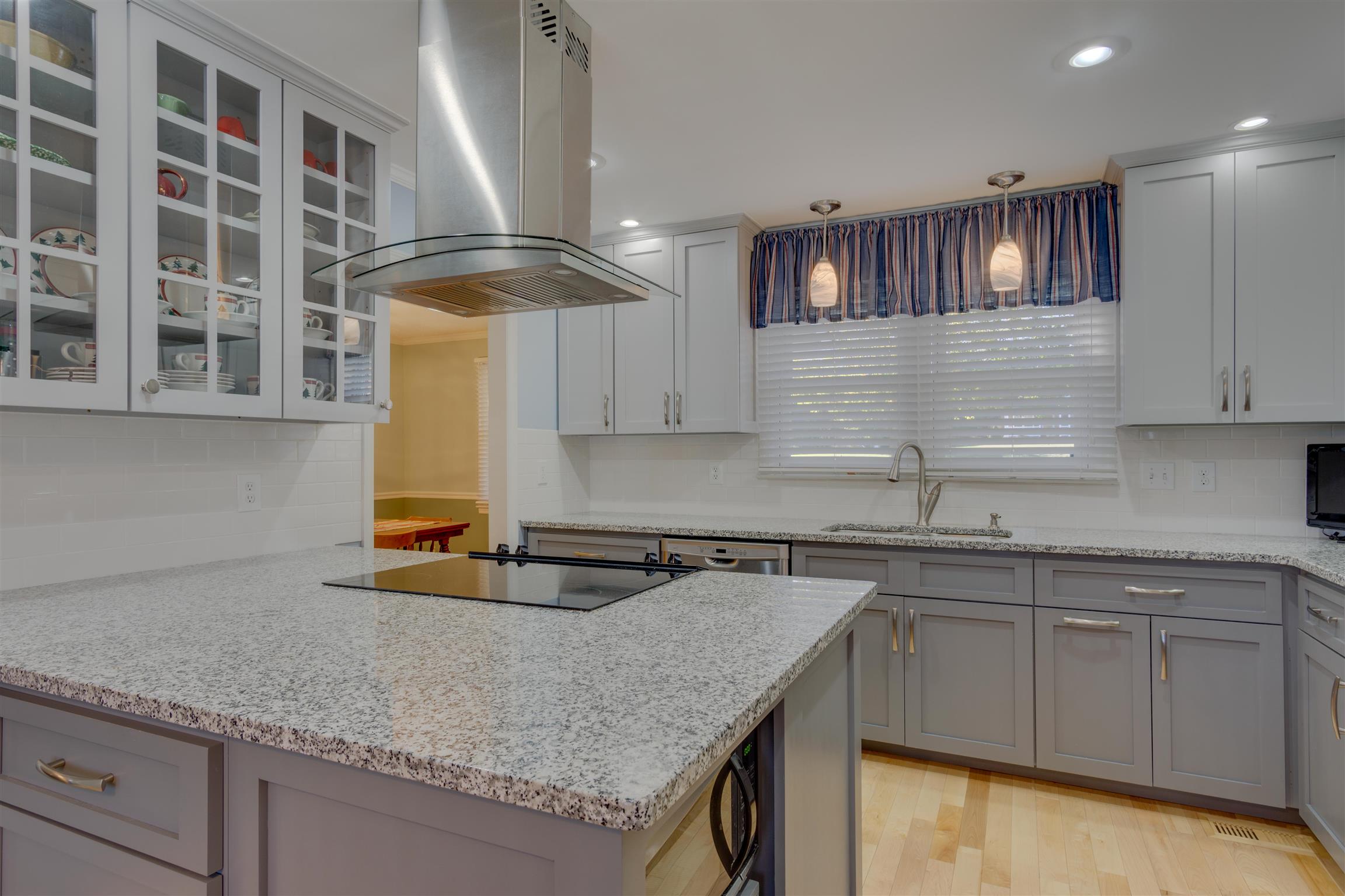 1444 Hardison Road, Unit 3 Columbia, TN 38401 - Photo 11 of 30 Granite countertops