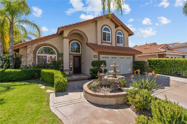 $830,000 | 20344 Calhaven Drive, Saugus, CA 91390