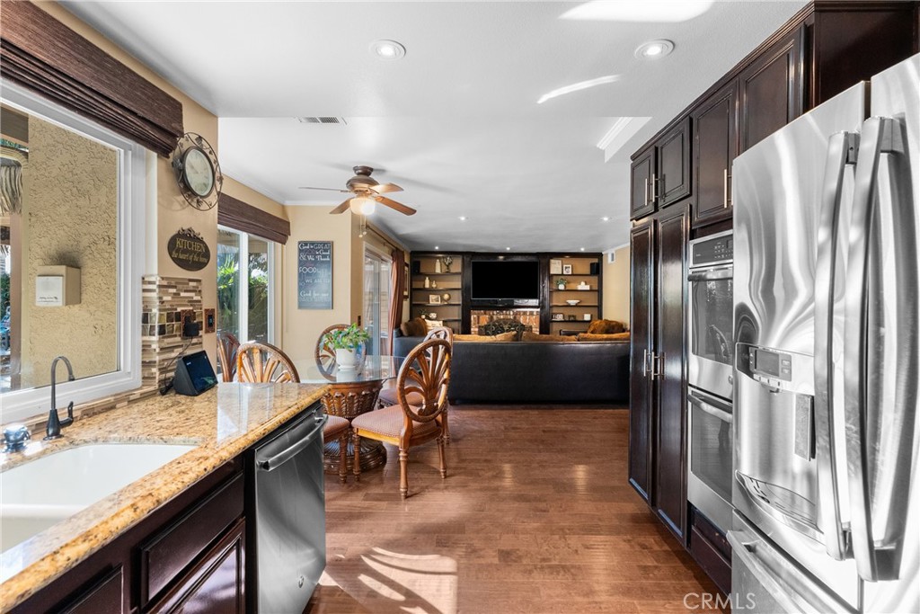 20344 Calhaven Drive Saugus, CA 91390 - Photo 29 of 70