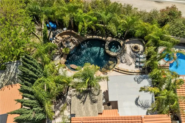 $830,000 | 20344 Calhaven Drive, Saugus, CA 91390
