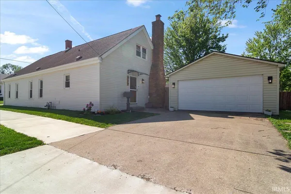 $242,700 | 429 North Gibson Street, Princeton, IN 47670