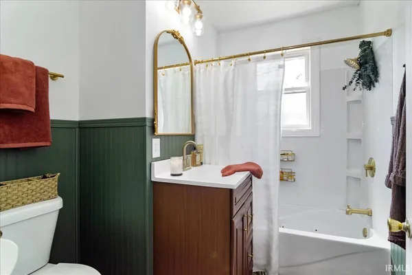 $242,700 | 429 North Gibson Street, Princeton, IN 47670