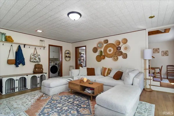 $242,700 | 429 North Gibson Street, Princeton, IN 47670