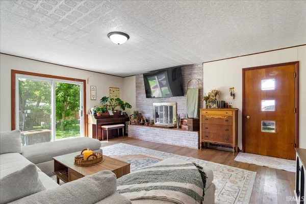$242,700 | 429 North Gibson Street, Princeton, IN 47670