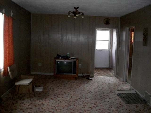 121 West Itasca Street Rhinelander, WI 54501 - Photo 5 of 10 Gallery Image 5