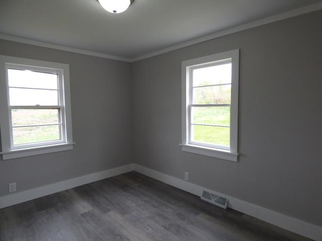 2448 W Forest Beloit, WI 53511 - Photo 15 of 21