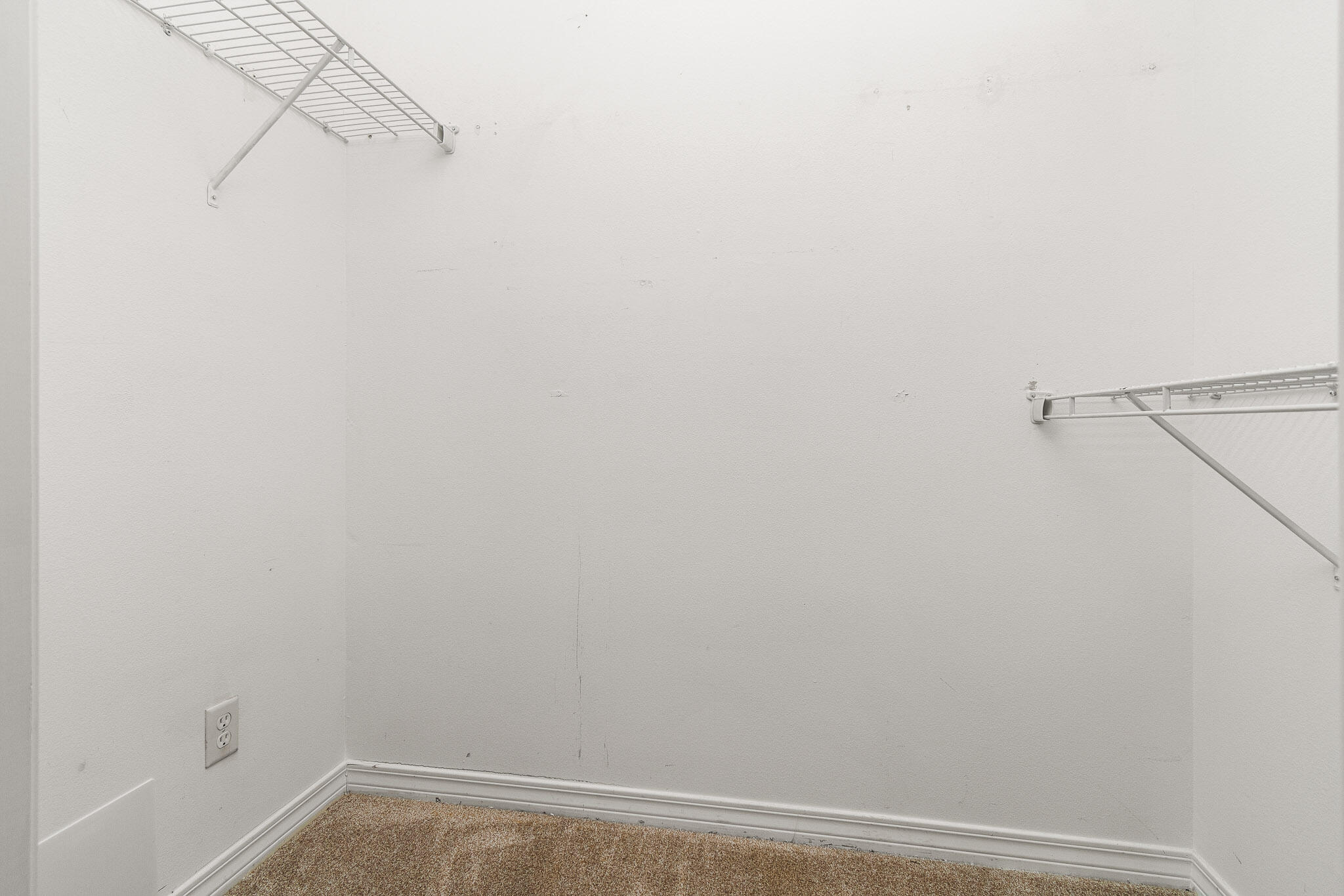227 Inverrary Drive Destin, FL 32541 - Photo 41 of 50 a view of a small space