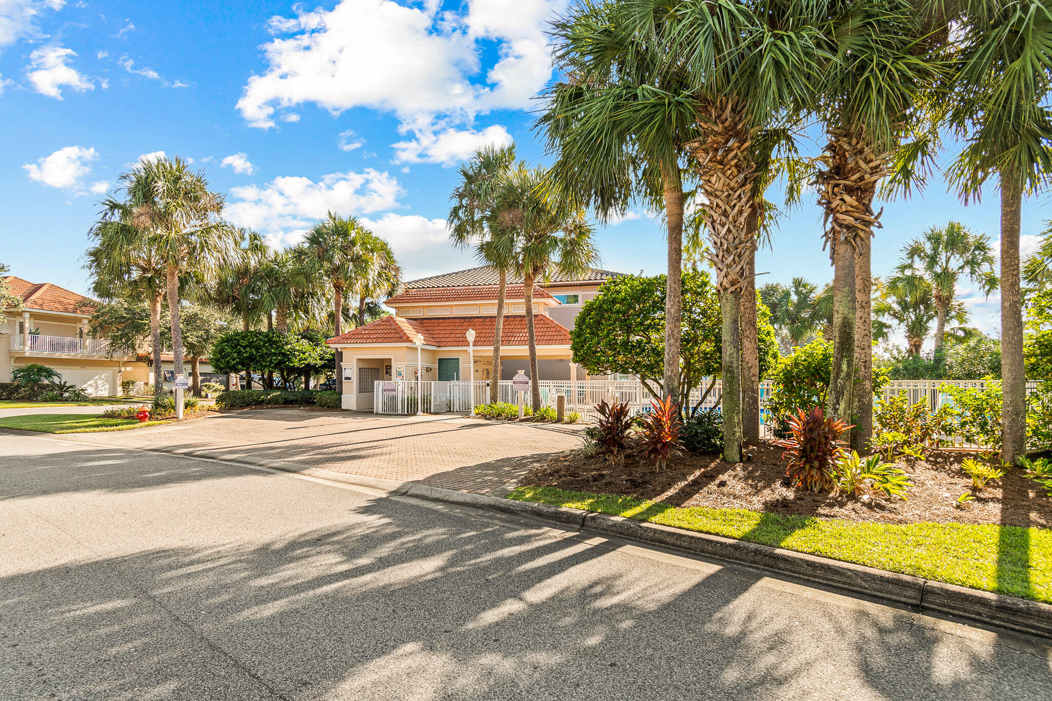227 Inverrary Drive Destin, FL 32541 - Photo 50 of 50 a view of a basketball court