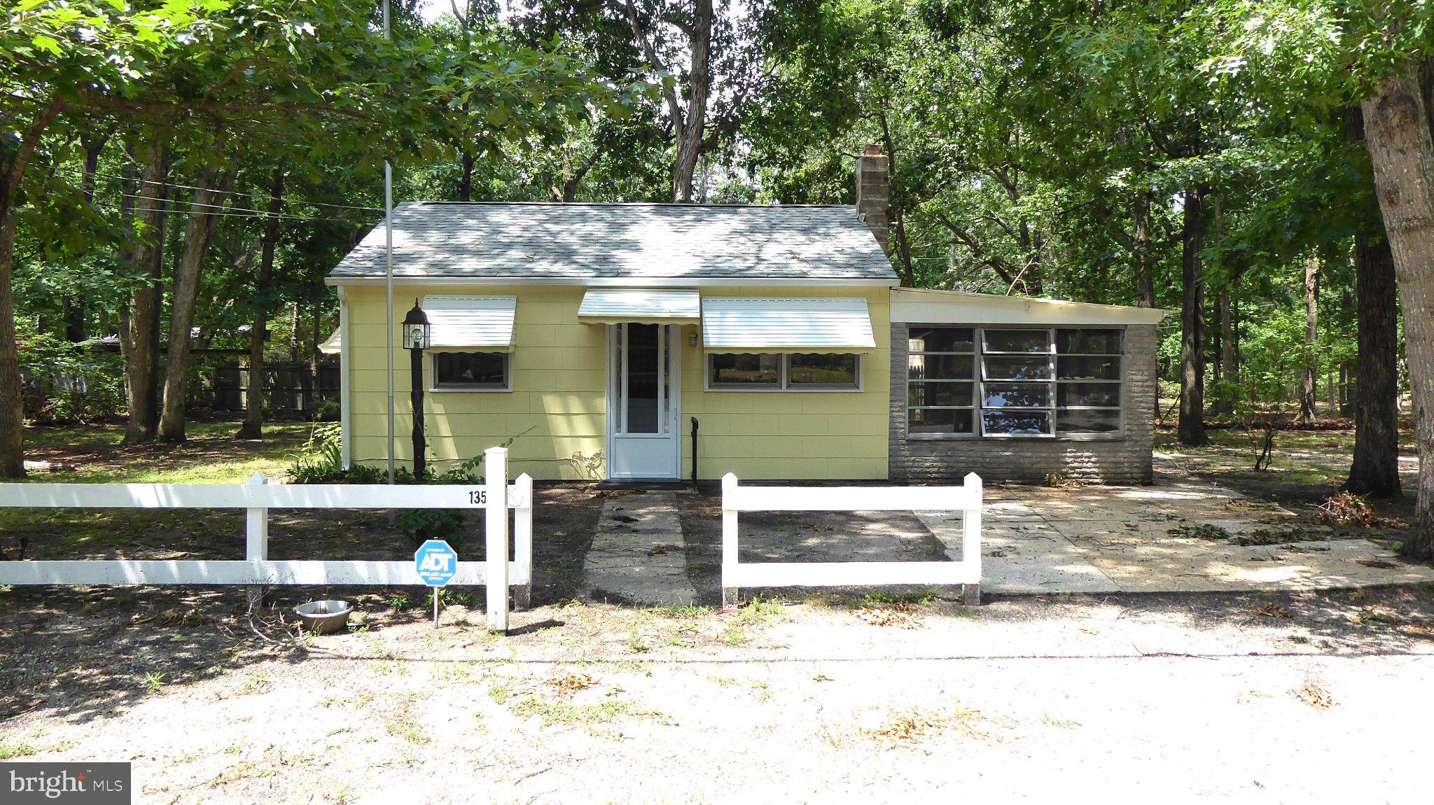 135 Daffodil Road Millville, NJ 08332 - Photo 2 of 18