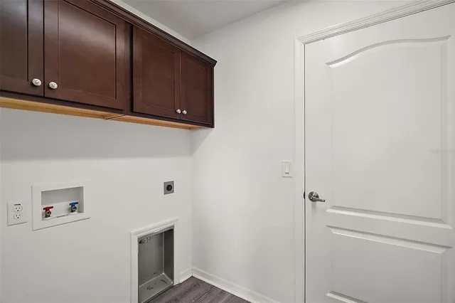 $380,000 | 3315 Dzuro Drive, Oxford, FL 34484