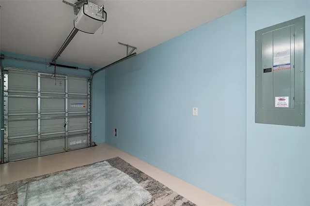 $380,000 | 3315 Dzuro Drive, Oxford, FL 34484