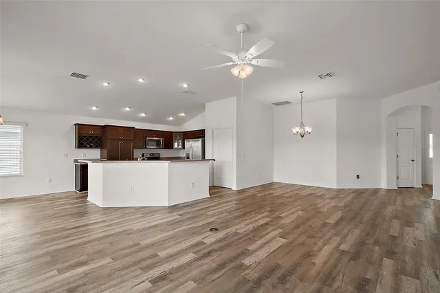 $380,000 | 3315 Dzuro Drive, Oxford, FL 34484