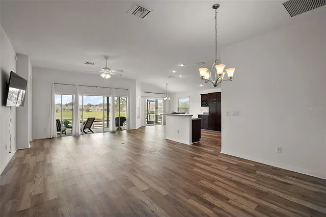 $380,000 | 3315 Dzuro Drive, Oxford, FL 34484