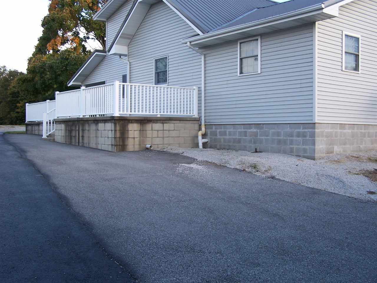 6267 Nixon Road Hazleton, IN 47640 - Photo 15 of 31 Gallery Image 15