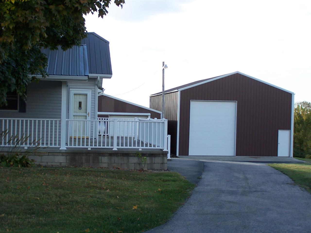 6267 Nixon Road Hazleton, IN 47640 - Photo 16 of 31 Gallery Image 16