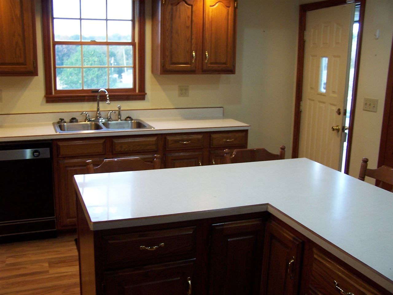 6267 Nixon Road Hazleton, IN 47640 - Photo 6 of 31 Gallery Image 6