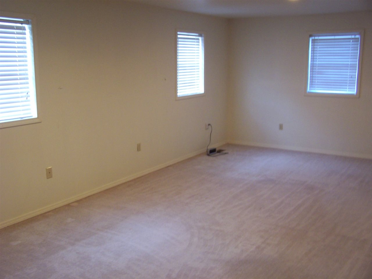 6267 Nixon Road Hazleton, IN 47640 - Photo 8 of 31 Gallery Image 8
