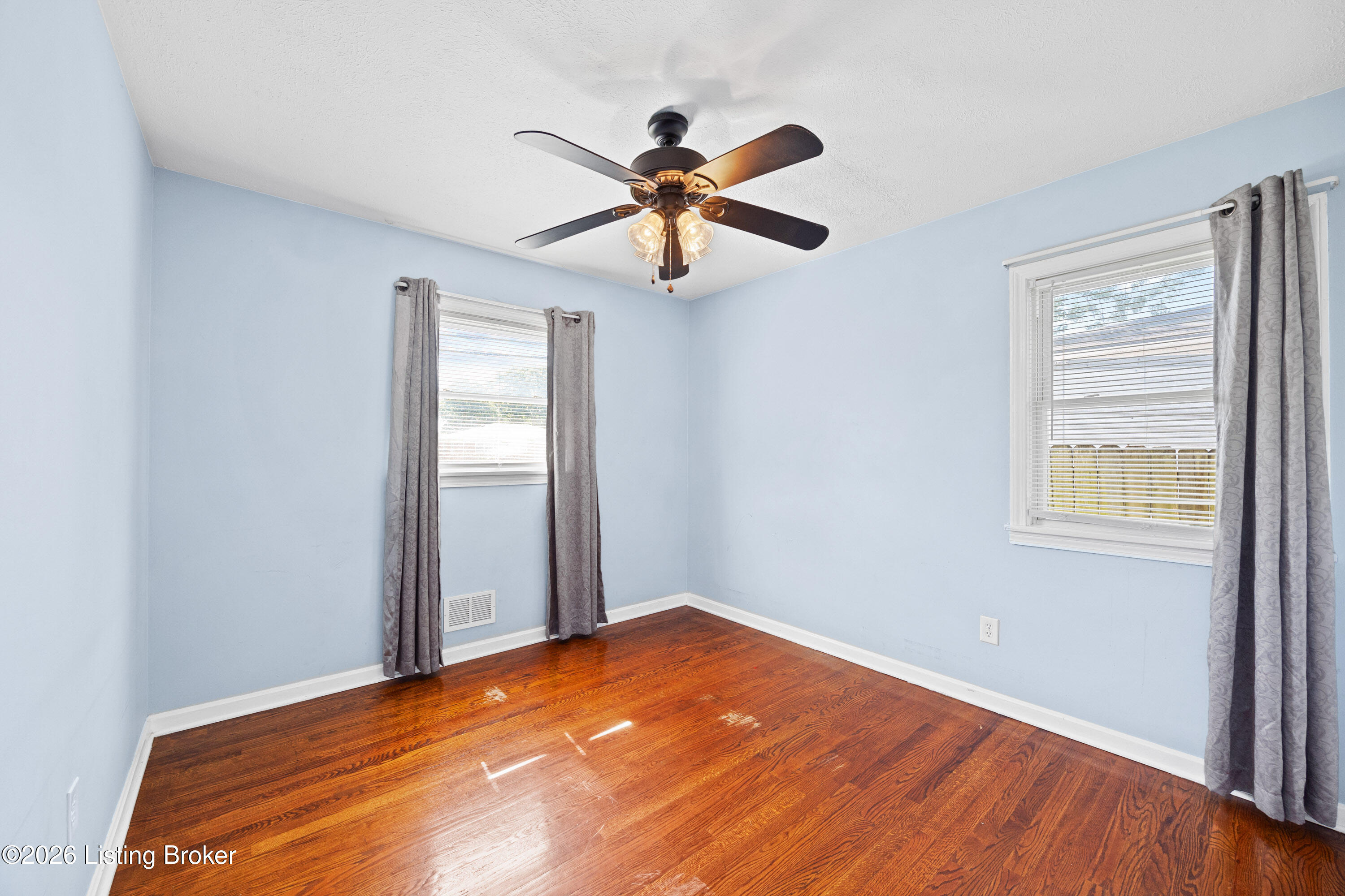 8306 Blue Lick Road Louisville, KY 40219 - Photo 14 of 23 018
