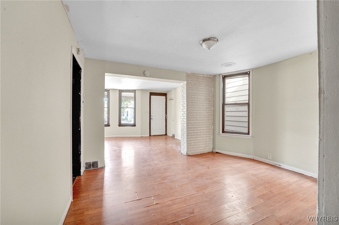 144 Congress Street Buffalo, NY 14213 - Photo 12 of 20