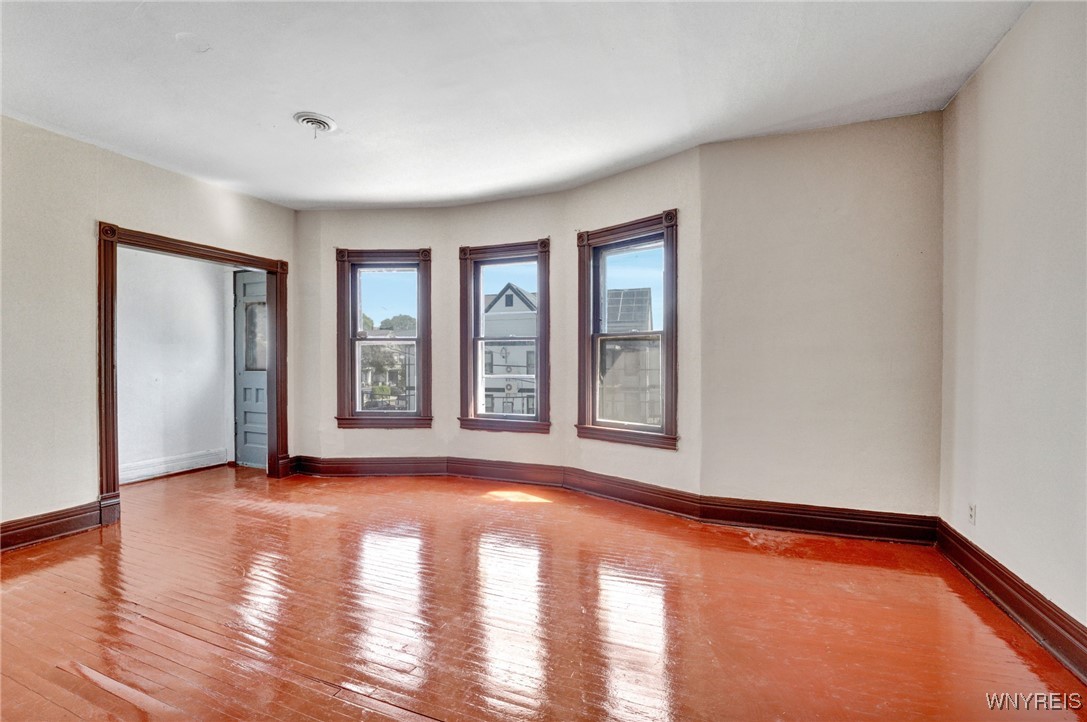 144 Congress Street Buffalo, NY 14213 - Photo 4 of 20