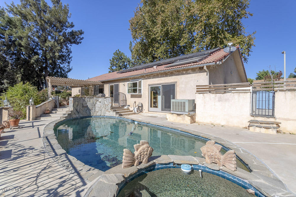 1168 Rambling Road Simi Valley, CA 93065 - Photo 30 of 45