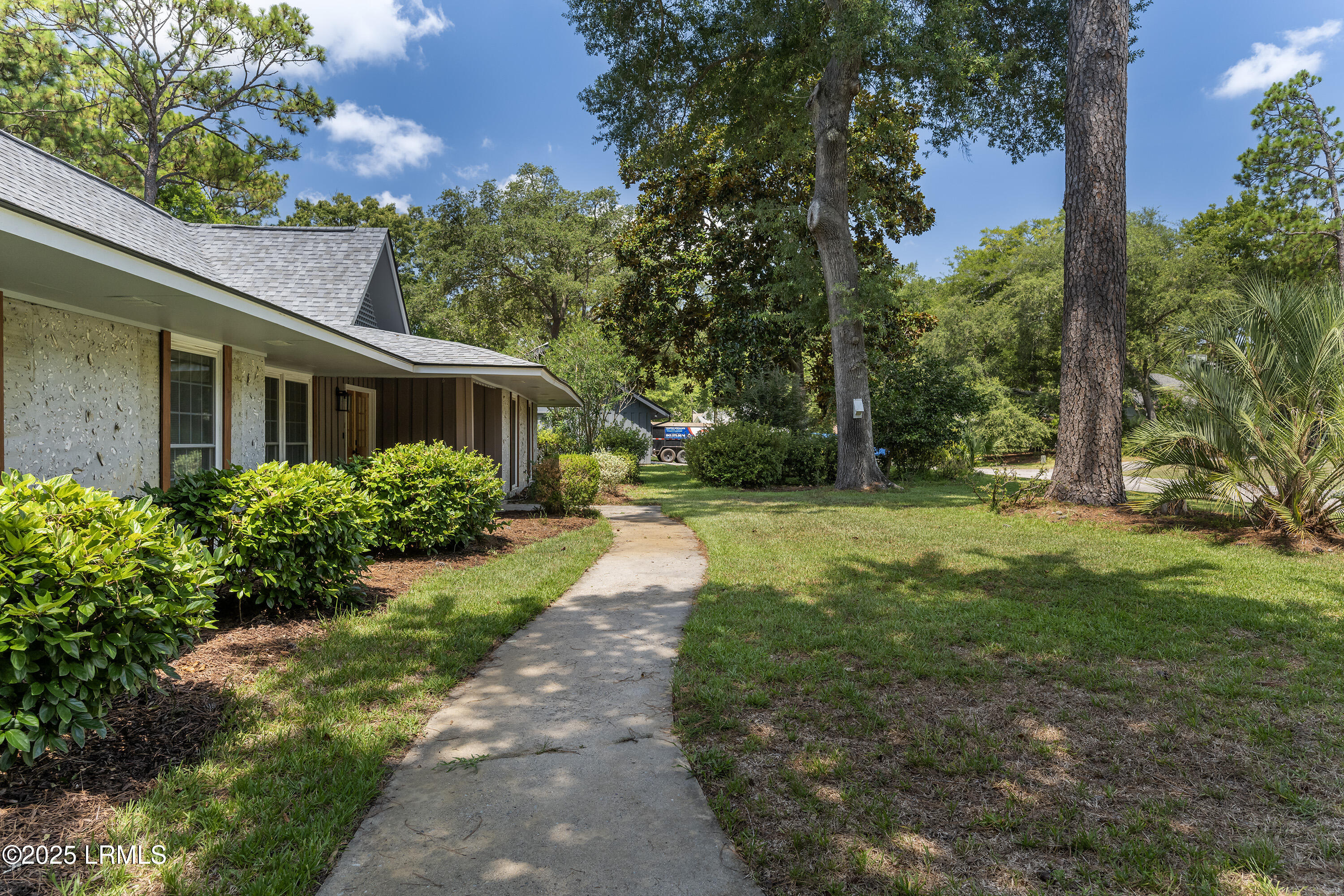 11 Rivers Court Beaufort, SC 29907 - Photo 3 of 64 2A
